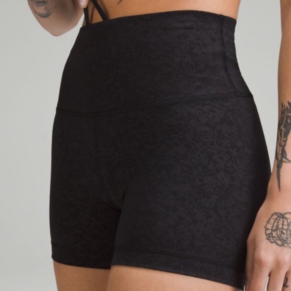 Lululemon wunder train high rise blaze black 4"